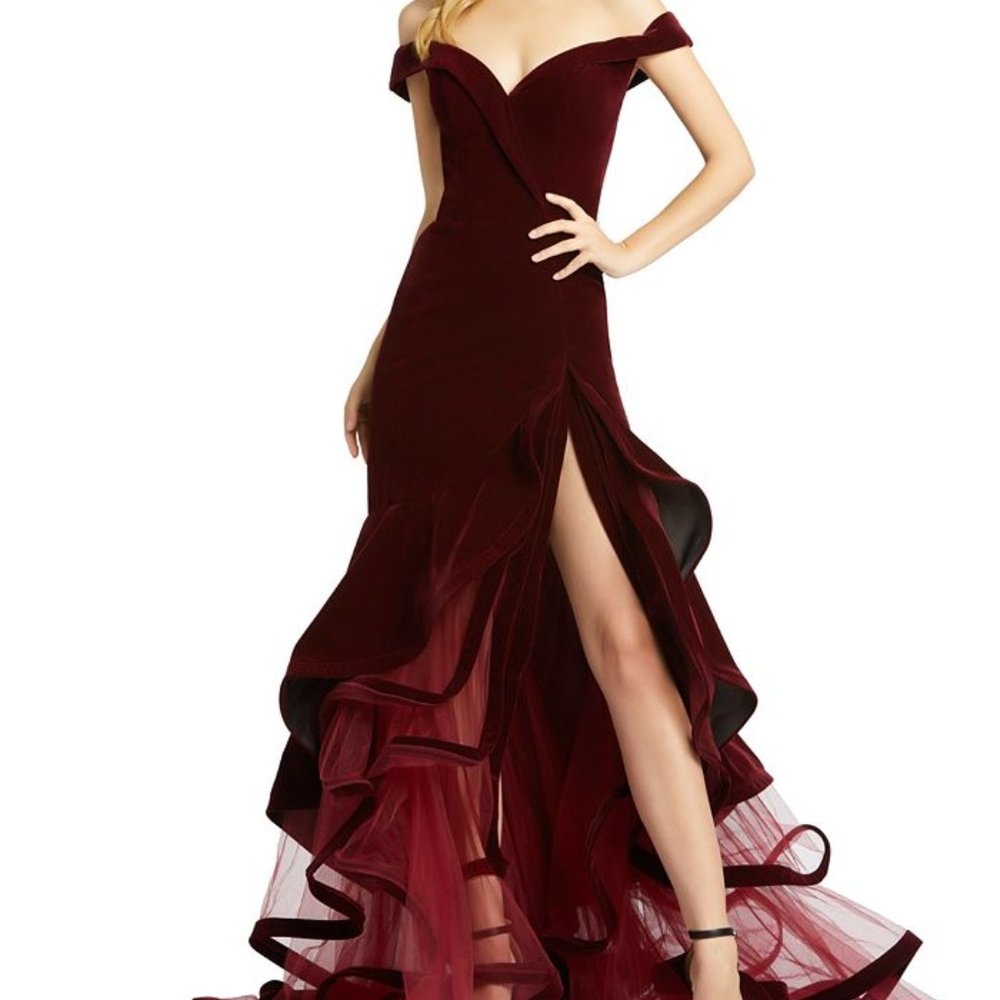 MAC DUGGAL Off-The-Shoulder Cascade Gown Size 2